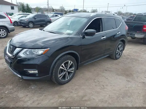 JN8AT2MVXKW381678 2019 NISSAN ROGUE - Image 2