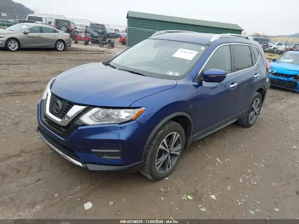 JN8AT2MVXKW384712 2019 NISSAN ROGUE - Image 2