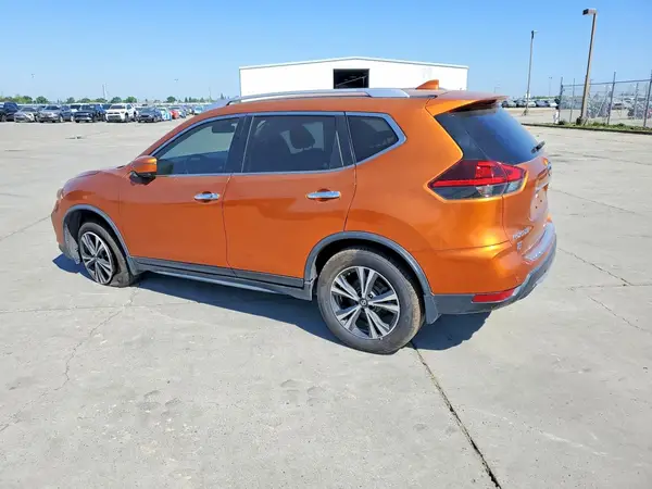 JN8AT2MVXKW384810 2019 NISSAN ROGUE - Image 2