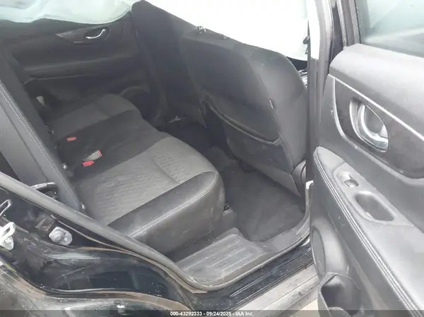 JN8AT2MVXKW385908 2019 NISSAN ROGUE - Image 8
