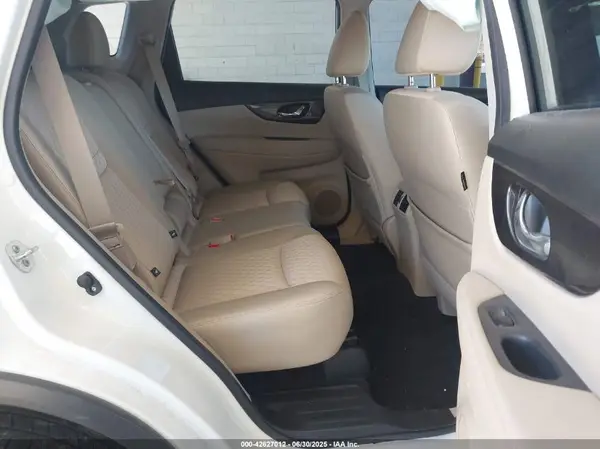 JN8AT2MVXKW386816 2019 NISSAN ROGUE - Image 8