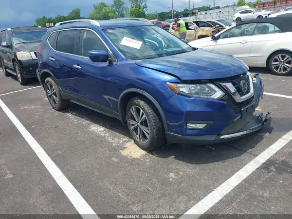 JN8AT2MVXKW386900 2019 NISSAN ROGUE - Image 1