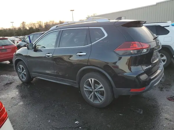 JN8AT2MVXKW387609 2019 NISSAN ROGUE - Image 2