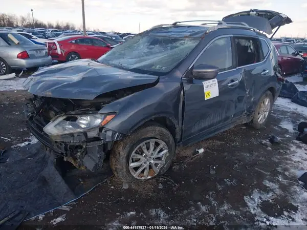 JN8AT2MVXKW391692 2019 NISSAN ROGUE - Image 2
