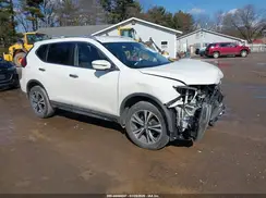 JN8AT2MVXKW396018 2019 NISSAN ROGUE