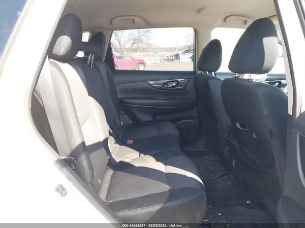 JN8AT2MVXKW396018 2019 NISSAN ROGUE - Image 8