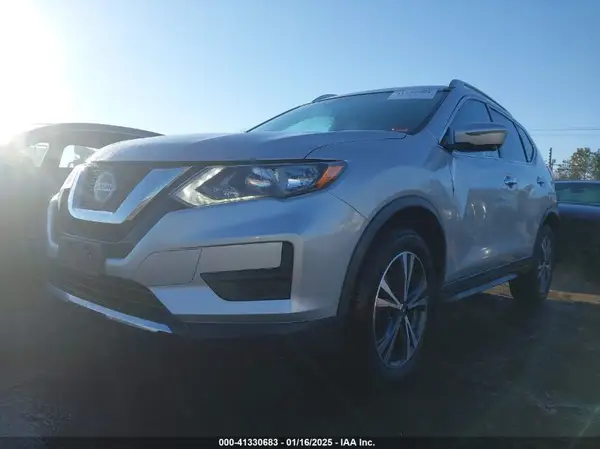 JN8AT2MVXKW396147 2019 NISSAN ROGUE - Image 2