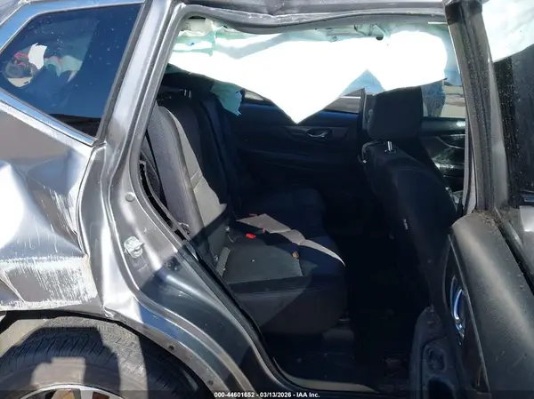 JN8AT2MVXKW400505 2019 NISSAN ROGUE - Image 8