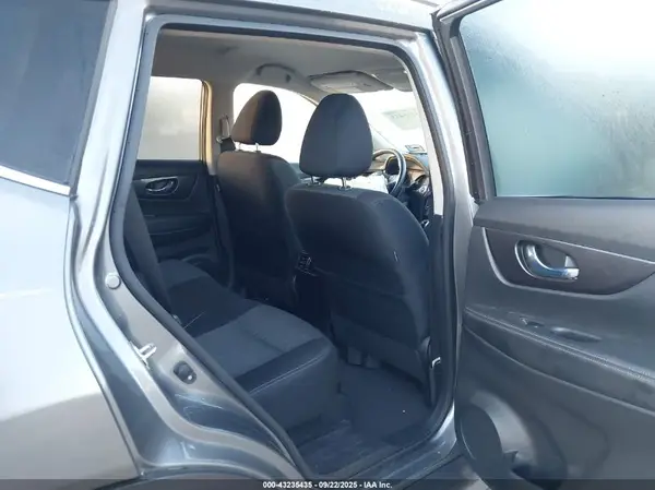JN8AT2MVXKW402545 2019 NISSAN ROGUE - Image 8