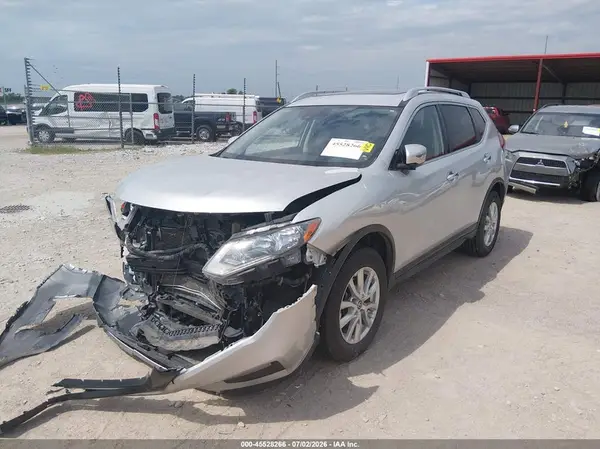 JN8AT2MVXLW106460 2020 NISSAN ROGUE - Image 2