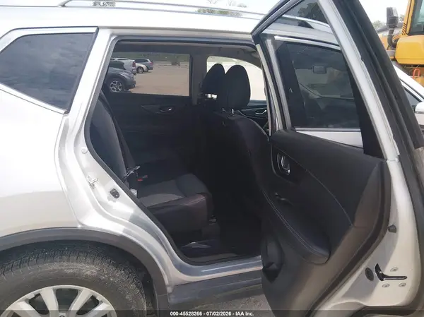 JN8AT2MVXLW106460 2020 NISSAN ROGUE - Image 8