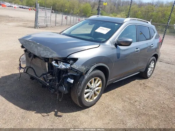 JN8AT2MVXLW106748 2020 NISSAN ROGUE - Image 2