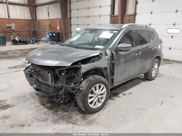 JN8AT2MVXLW117619 2020 NISSAN ROGUE - Image 2