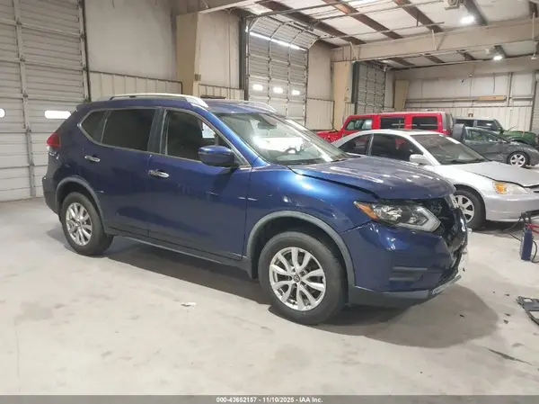 JN8AT2MVXLW120875 2020 NISSAN ROGUE - Image 1