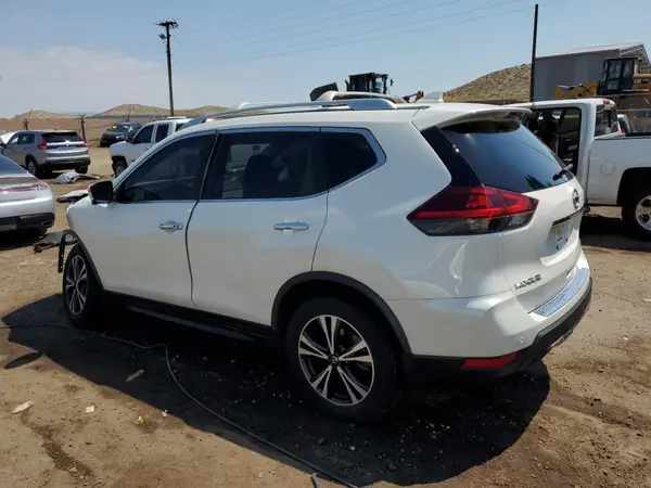 JN8AT2MVXLW120990 2020 NISSAN ROGUE - Image 2