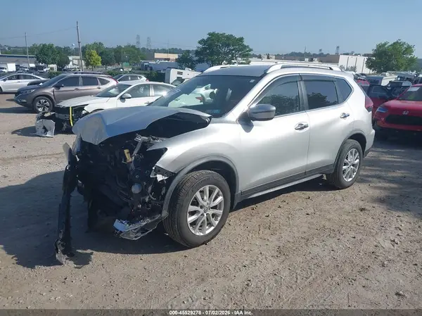 JN8AT2MVXLW121069 2020 NISSAN ROGUE - Image 2