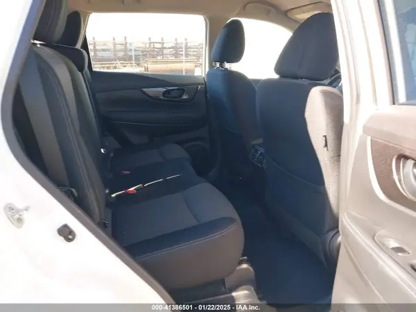 JN8AT2MVXLW139927 2020 NISSAN ROGUE - Image 8