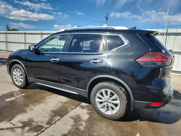 JN8AT2MVXLW140012 2020 NISSAN ROGUE - Image 2