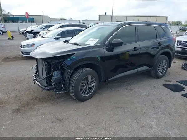 JN8AT3AA2MW005390 2021 NISSAN ROGUE - Image 2