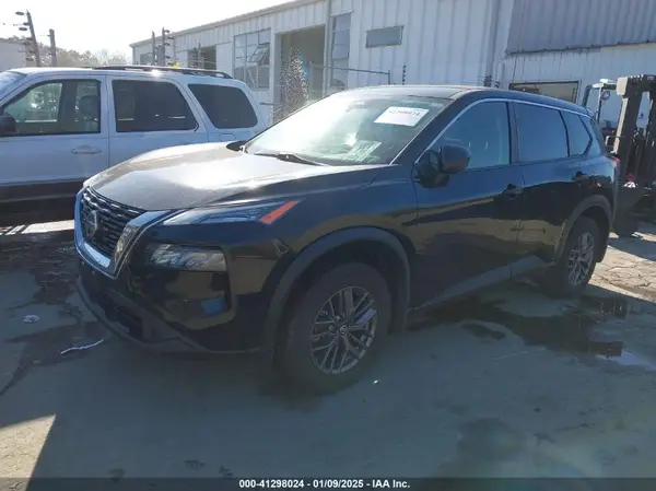 JN8AT3AA3MW000568 2021 NISSAN ROGUE - Image 2