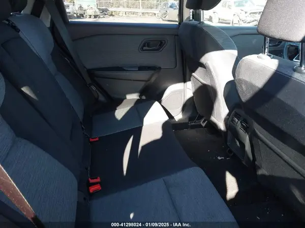 JN8AT3AA3MW000568 2021 NISSAN ROGUE - Image 8