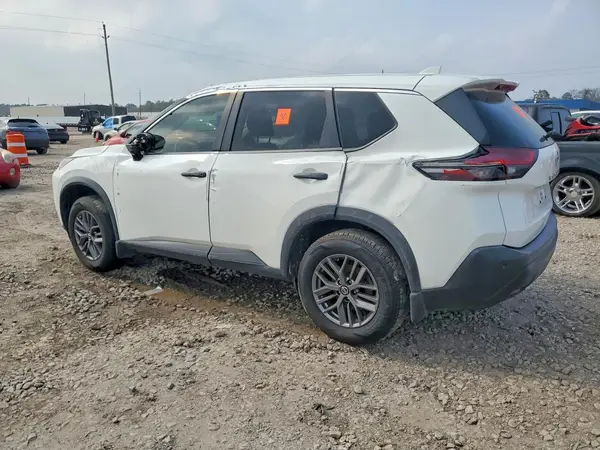 JN8AT3AA4MW015712 2021 NISSAN ROGUE - Image 2