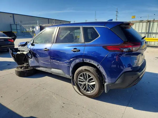 JN8AT3AA5MW017517 2021 NISSAN ROGUE - Image 2