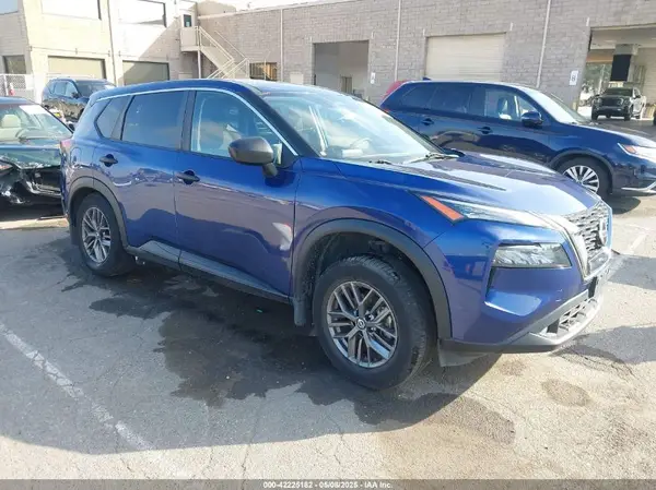 JN8AT3AA7MW014876 2021 NISSAN ROGUE - Image 1