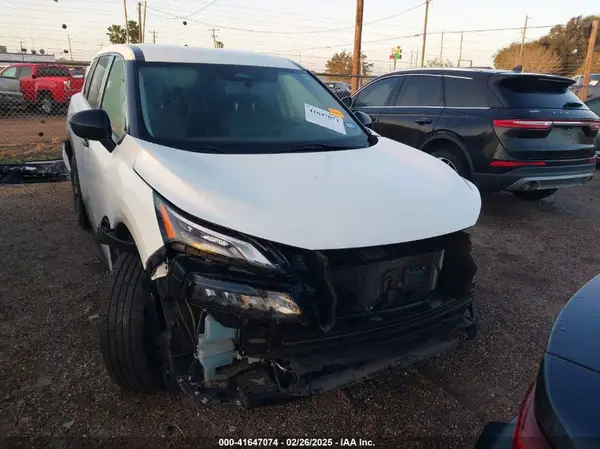 JN8AT3AA8MW005927 2021 NISSAN ROGUE - Image 1