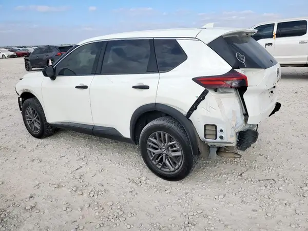 JN8AT3AA8MW013509 2021 NISSAN ROGUE - Image 2