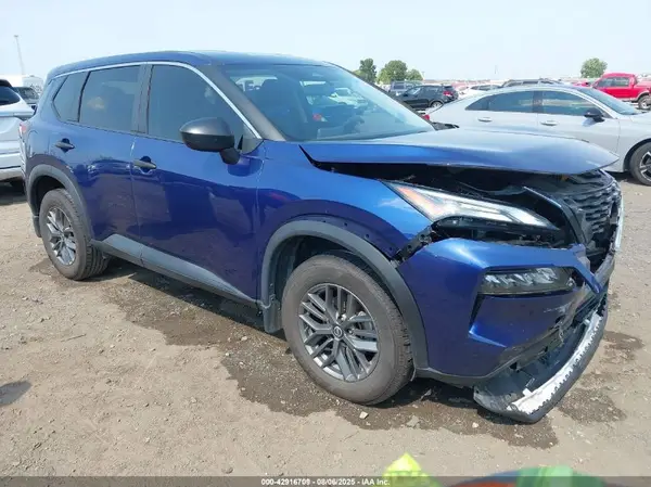 JN8AT3AA8MW013624 2021 NISSAN ROGUE - Image 1