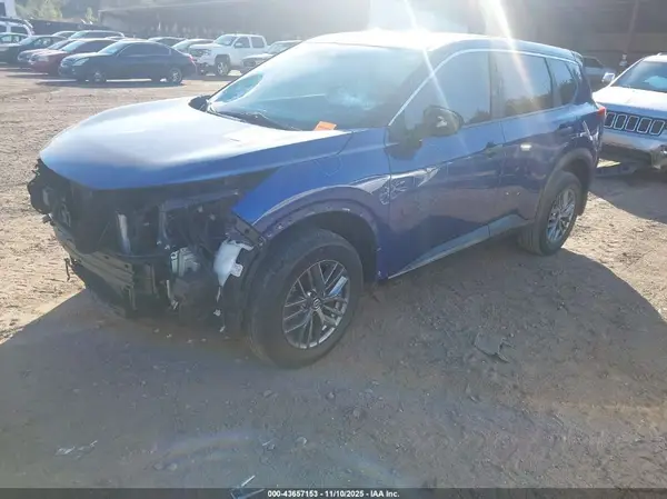 JN8AT3AA8MW019018 2021 NISSAN ROGUE - Image 2
