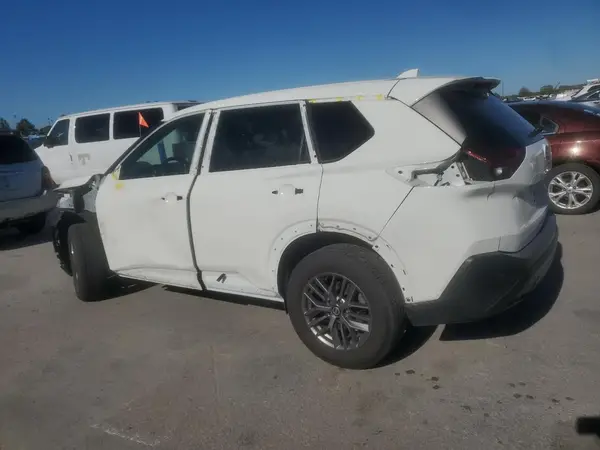 JN8AT3AB1MW208733 2021 NISSAN ROGUE - Image 2