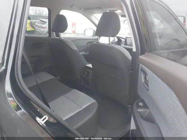 JN8AT3AB2MW228537 2021 NISSAN ROGUE - Image 8