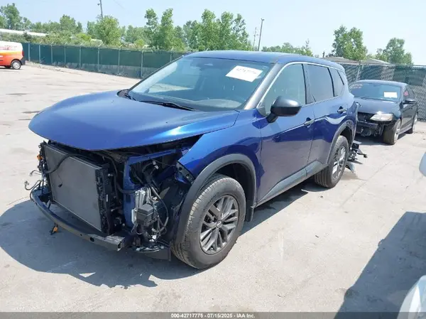 JN8AT3AB4MW209262 2021 NISSAN ROGUE - Image 2