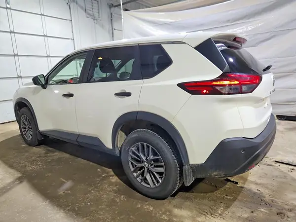 JN8AT3AB5MW207567 2021 NISSAN ROGUE - Image 2