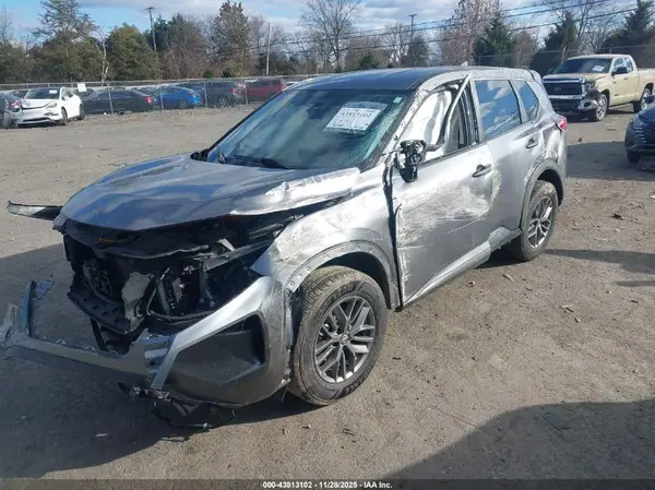 JN8AT3AB7MW207859 2021 NISSAN ROGUE - Image 2
