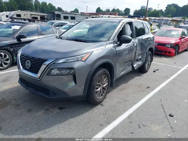 JN8AT3AB7MW209417 2021 NISSAN ROGUE - Image 2