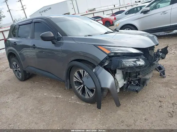 JN8AT3AB9MW226994 2021 NISSAN ROGUE - Image 1