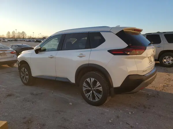 JN8AT3BA0MW001577 2021 NISSAN ROGUE - Image 2