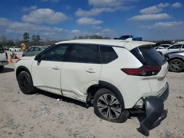 JN8AT3BA0MW017827 2021 NISSAN ROGUE - Image 2