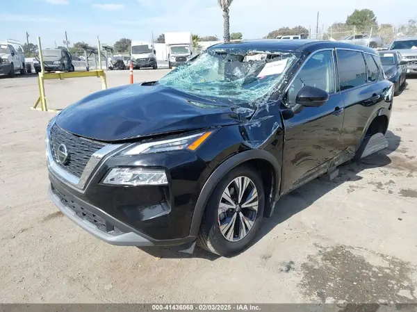 JN8AT3BA1MW001832 2021 NISSAN ROGUE - Image 2