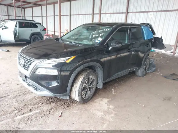 JN8AT3BA1MW008523 2021 NISSAN ROGUE - Image 2