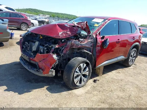 JN8AT3BA1MW010658 2021 NISSAN ROGUE - Image 2