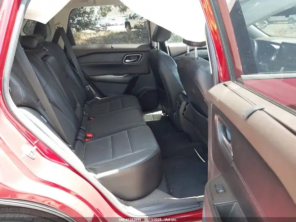 JN8AT3BA1MW017545 2021 NISSAN ROGUE - Image 8