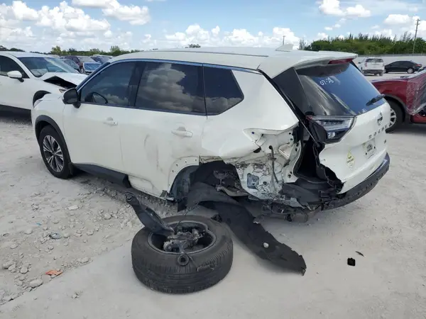 JN8AT3BA4MW011271 2021 NISSAN ROGUE - Image 2