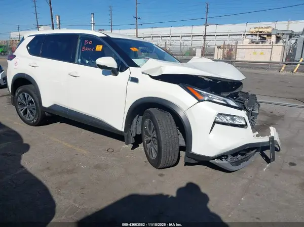 JN8AT3BA5MW014812 2021 NISSAN ROGUE - Image 1