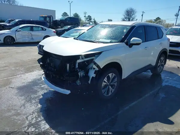 JN8AT3BA5MW015345 2021 NISSAN ROGUE - Image 2