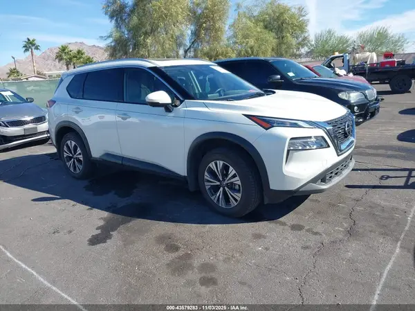 JN8AT3BA5MW017970 2021 NISSAN ROGUE - Image 1