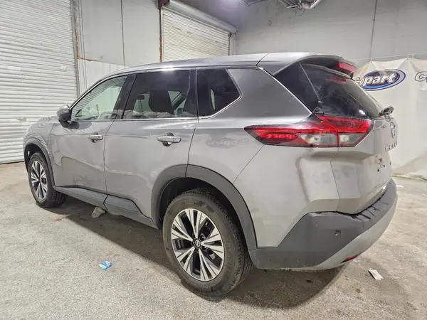 JN8AT3BA5MW023560 2021 NISSAN ROGUE - Image 2
